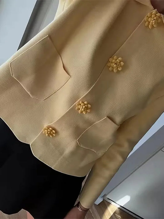 كارديجان نسائي محبوك لخريف 2025 - أصفر مزهر، تصميم بأزرار أمامية مفردة